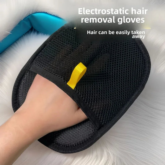 Efficient Pet Hair Cleaning Gloves