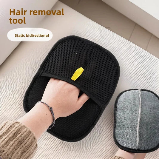 Efficient Pet Hair Cleaning Gloves